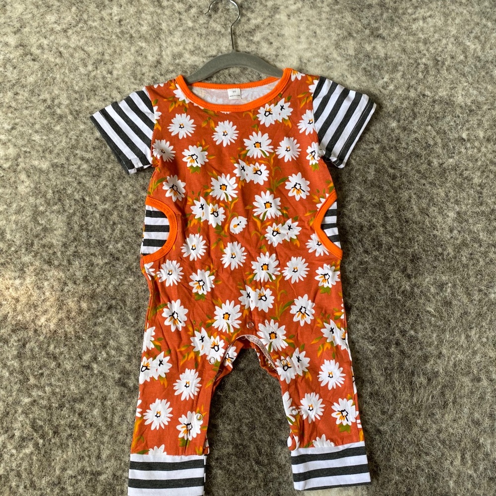 January and June Daisy Stripe Jumper 9-12M New!